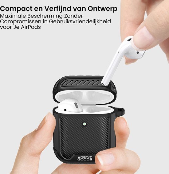 hand plaatst oordopje in zwarte beschermhoes voor oordopjes met textuur