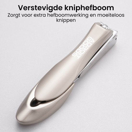 Zilverkleurige nagelknipper met versterkte hefboom voor moeiteloos knippen van nagels