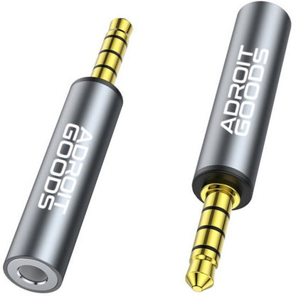 grijze metalen audio-adapter met gouden 3,5mm connector en wit Adroit Goods logo