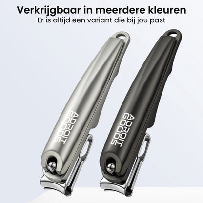 Twee nagelknippers in zwart en zilver met AdroitGoods logo, stijlvol en modern ontwerp.