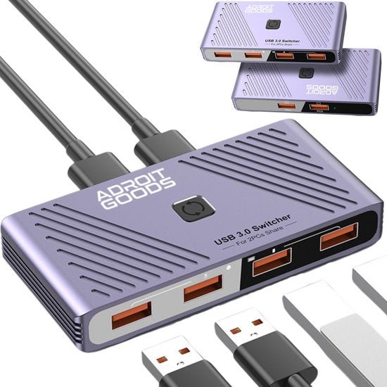 paarse usb 3.0 switcher met vier poorten en aangesloten usb kabels in close-up view