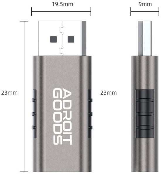 USB-adapter in grijze kleur met Adroit Goods logo en afmetingen aangegeven in millimeters.