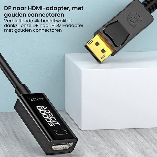 DisplayPort naar HDMI-adapter met goudkleurige connectoren en AdroitGoods logo zichtbaar