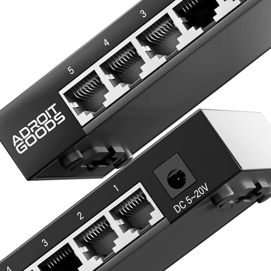 Zwarte netwerkswitch met meerdere ethernetpoorten en DC 5-20V stroomaansluiting naast elkaar geplaatst