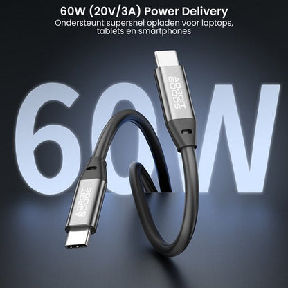 Zwarte USB-C kabel met metalen AdroitGoods connectoren voor snel opladen van apparaten.
