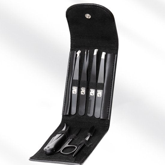 Set zwarte precisiepincetten en gereedschap in een opbergcase met diverse fijne instrumenten.