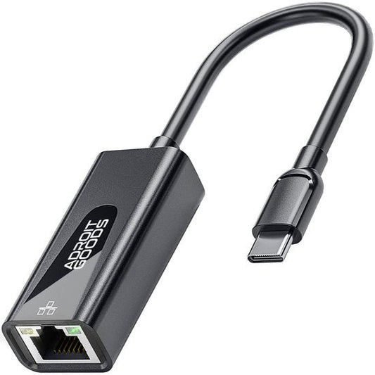 AdroitGoods zwarte USB-C naar Ethernet adapter met korte flexibele kabel en handzaam ontwerp