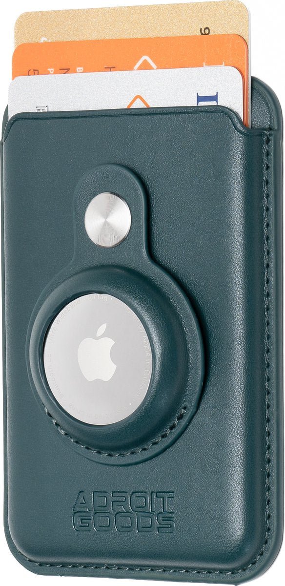 donkergroene lederen kaarthouder met metalen knoop en ronde houder voor een witte apple airtag