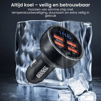 Zwarte autolader met vier USB-poorten en digitaal temperatuurdisplay ingebed in ijsblokje.