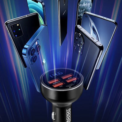 Zwarte autolader met vier USB-poorten en smartphones die draadloos opladen uitstralen