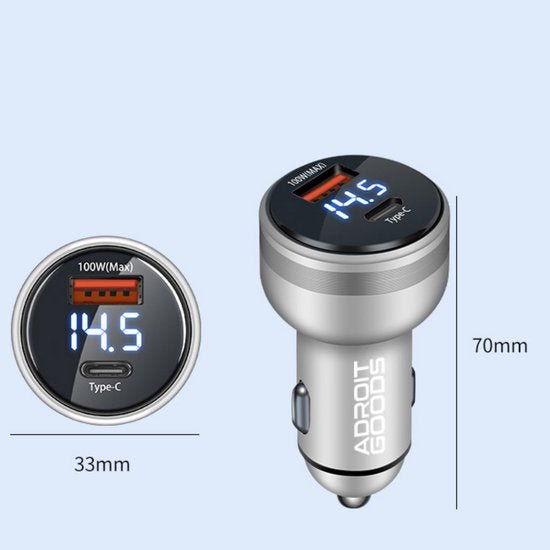 zilveren autolader met digitaal scherm en usb type-c aansluiting in zwart display