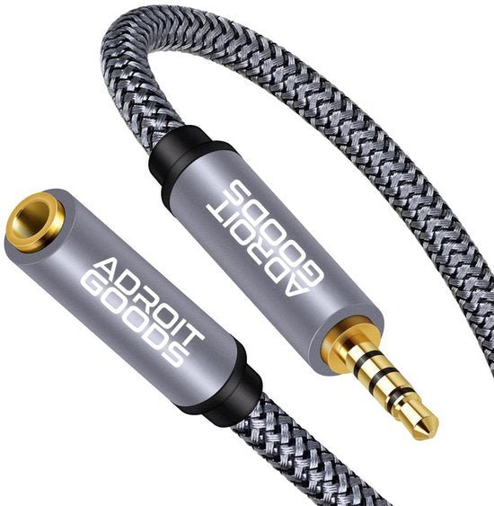 grijs gevlochten audiokabel met goudkleurige 3,5 mm jack en AdroitGoods merknaam