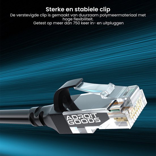 Dichtbij beeld van een zwarte netwerkkabel met een transparante clip en merknaam AdroitGoods