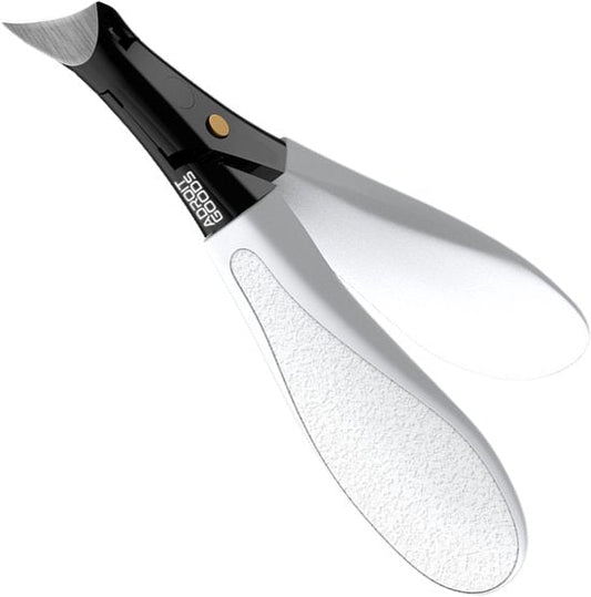 witte handvijl met zwarte houder en gebogen roestvrijstalen lemmet voor manicure