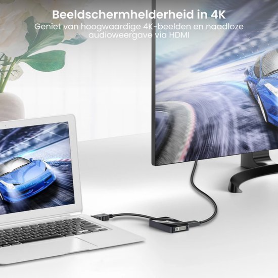Laptop aangesloten op een beeldscherm met een raceauto in scherpe 4K-beeldkwaliteit via HDMI-kabel