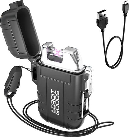 zwarte oplaadbare aansteker met plasmaboog en USB-kabel van AdroitGoods in beschermhoes