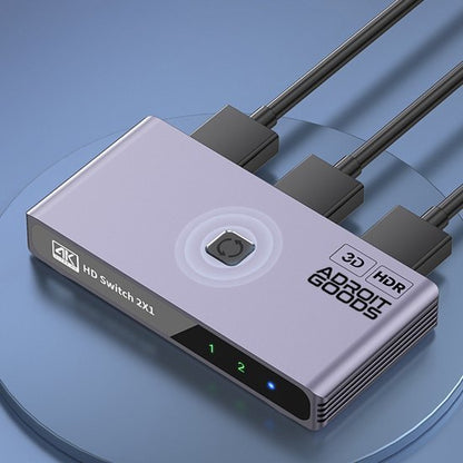 Compacte 4K HD switch met drie HDMI-aansluitingen en LED-indicatoren voor inputselectie