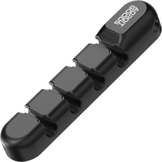 Zwart kabelorganizer met vier sleuven voor het netjes opbergen van kabels en snoeren