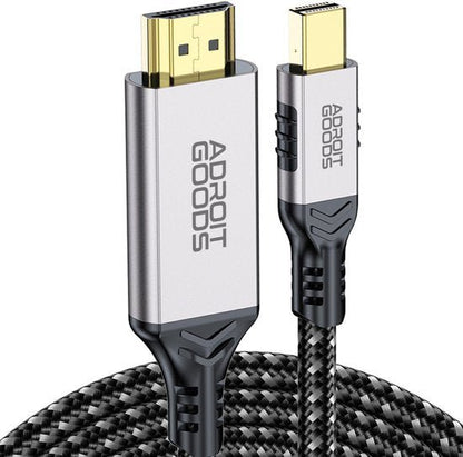 Zilverkleurige HDMI- en USB-kabel met gevlochten buitenkant en AdroitGoods logo zichtbaar