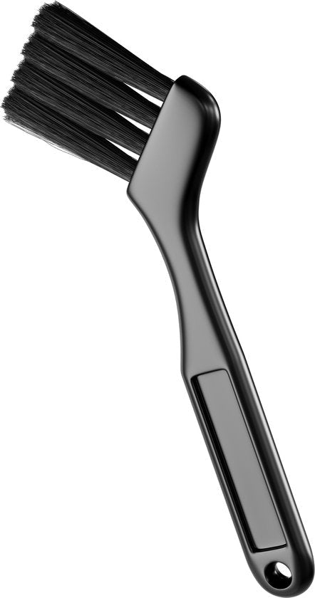 Zwarte haarverfkwast met dicht op elkaar geplaatste zachte haren en ergonomisch handvat