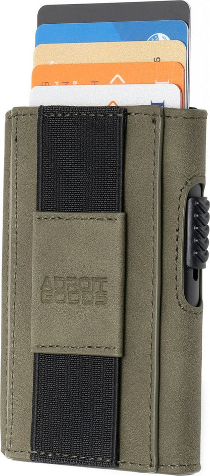 compact portemonnee met elastische band en meerdere kaarten in groen microfiber materiaal