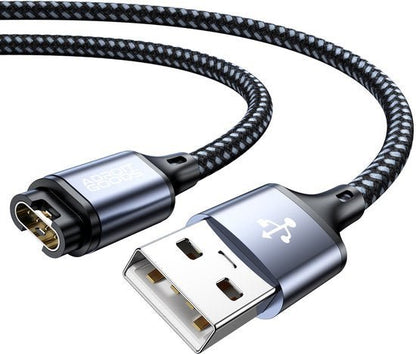 Zwart gevlochten kabel met metalen USB en magnetische connector, professioneel design