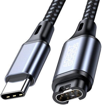 Zwarte gevlochten oplaadkabel met metalen USB-C en magnetische connectoren van AdroitGoods