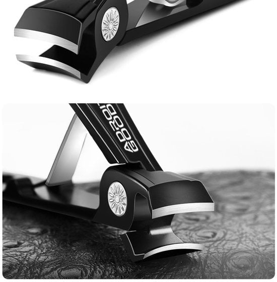 zwarte metalen nageltang met zilveren accenten voor nauwkeurig nagelverzorging