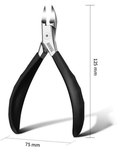 zwarte tang met metalen snijbladen en handvatten van rubberachtig materiaal naast afmetingen