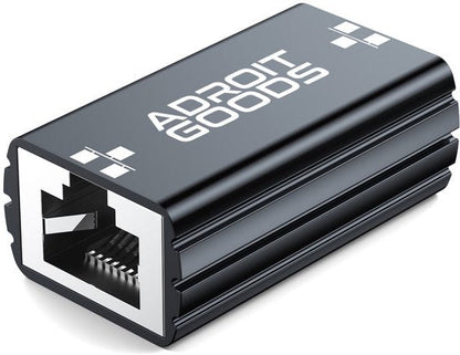 compact metalen zwarte netwerk ethernet adapter met logo en witte accenten