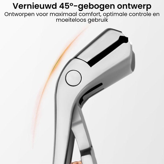 Close-up van een glanzend metalen hulpmiddel met een vernieuwd 45 graden gebogen ontwerp