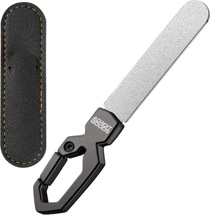 slijper met zwarte handgreep en afneembare hoes met bruine stiksels voor precisie onderhoud