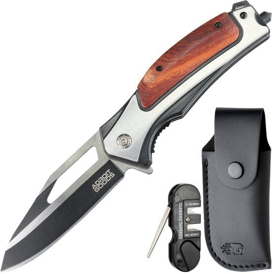 Opvouwbaar mes met houten handgreep, metalen blad en zwarte lederen schede, plus scherp tool.