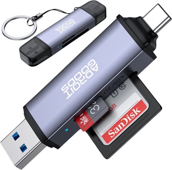 Usb-stick met sd-kaartlezer en types c verbinding in zilveren behuizing