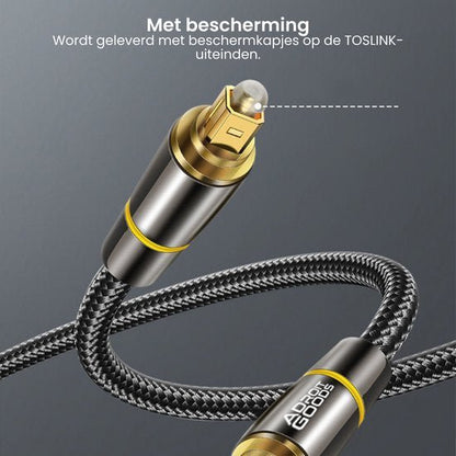 Draadloze TOSLINK-kabel met goudkleurige connectoren en beschermkapjes voor optimale bescherming.