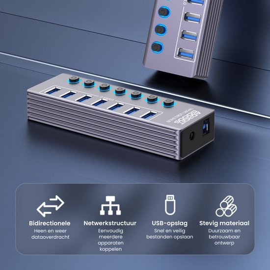 Luxe metalen USB-hub met acht poorten en aparte aan/uit knoppen voor elk kanaal