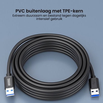 Zwarte USB-kabel met PVC buitenlaag en TPE-kern, geschikt voor intensief dagelijks gebruik