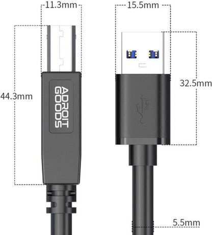 Zwarte USB-kabel met gedetailleerde afmetingen van connectoren en merklogo Adroit Goods zichtbaar.