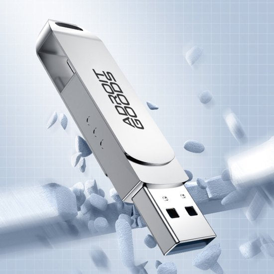 slanke zilveren usb-stick met draaibare hoes en zwarte adroitgoods tekst zichtbaar