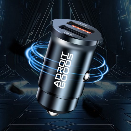 Zwarte autolader met twee USB-poorten en 100W vermogen, modern design en LED indicator.