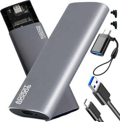 grijze aluminium behuizing met USB-C en accessoires voor gegevensoverdracht en opladen