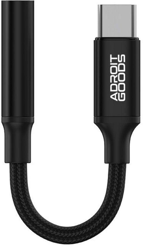 zwarte AdroitGoods USB-C verlengkabel met gevlochten beschermhoes en connectoren