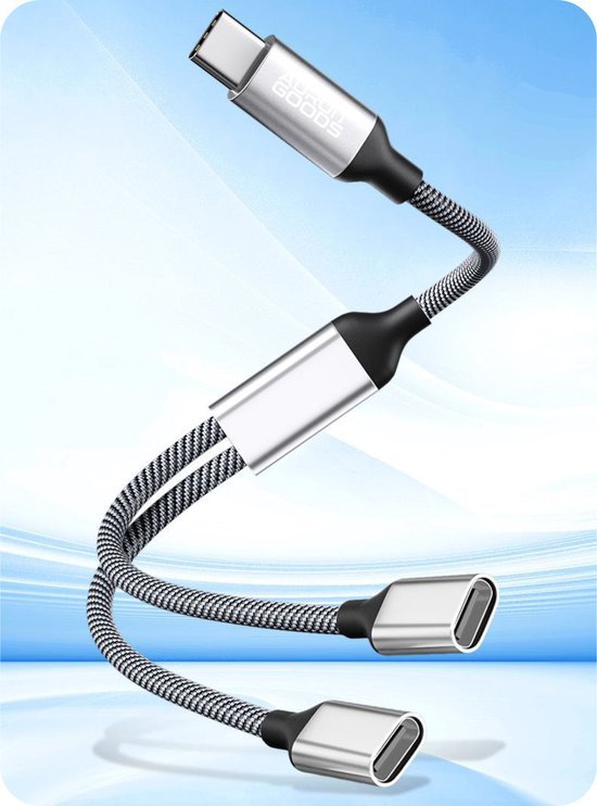 Dubbele USB-C kabel met gevlochten nylon en metalen afwerking in zilver en zwart